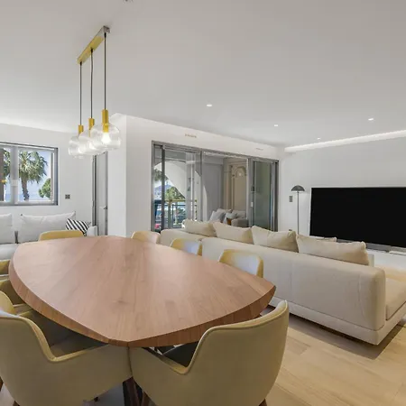 Apartment Ref 2058 Croisette Luxury 2-bedroom Indoor Pool For Rent *