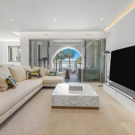 Ref 2058 Croisette Luxe 2 Avec Piscine à Louer *